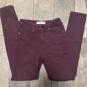 Burgundy/wine KanCans